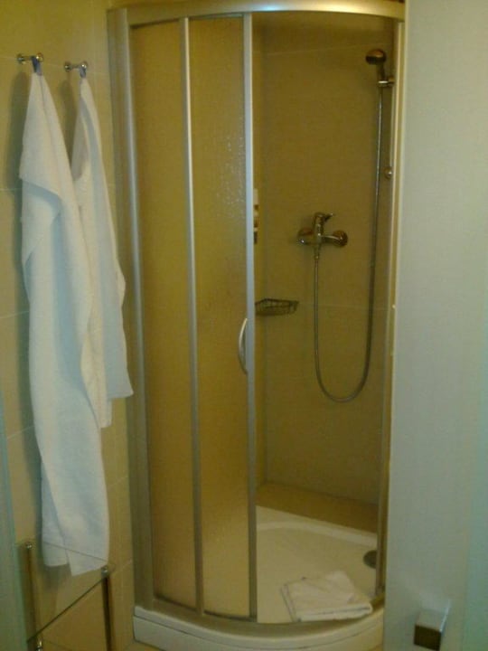 Dusche Ihr Hotel Alt-Connewitz in Leipzig