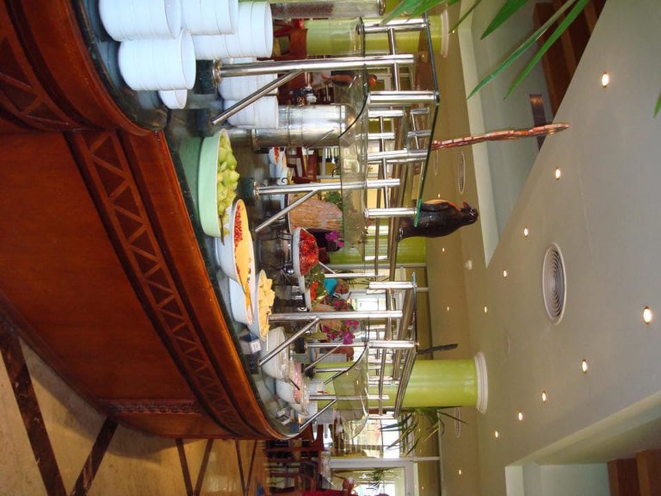 Restaurant Al Walima Frühstück Malikia Resort Abu Dabbab