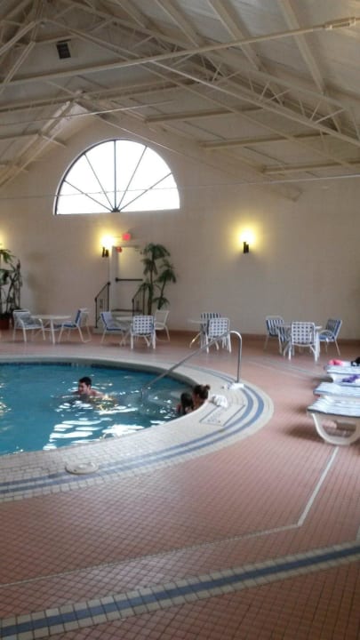 Hallen Schwimmbad Wyndham Garden at Niagara Falls