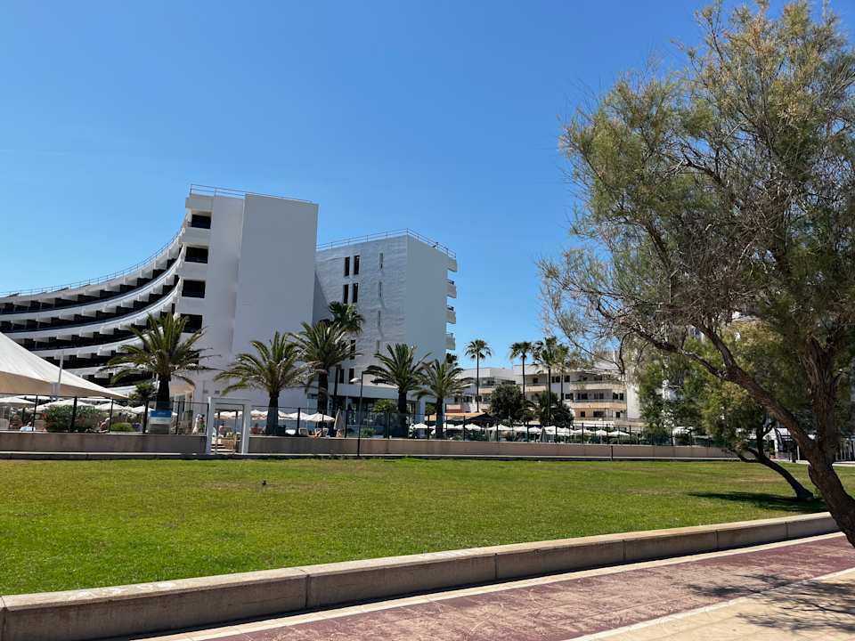 Außenansicht allsun Hotel Sumba