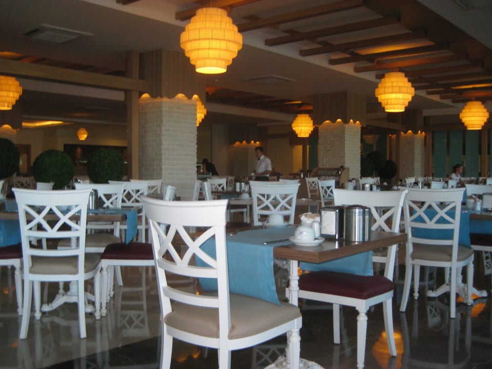 Sunrise Restaurant Commodore Elite Suites & Spa - Adults only