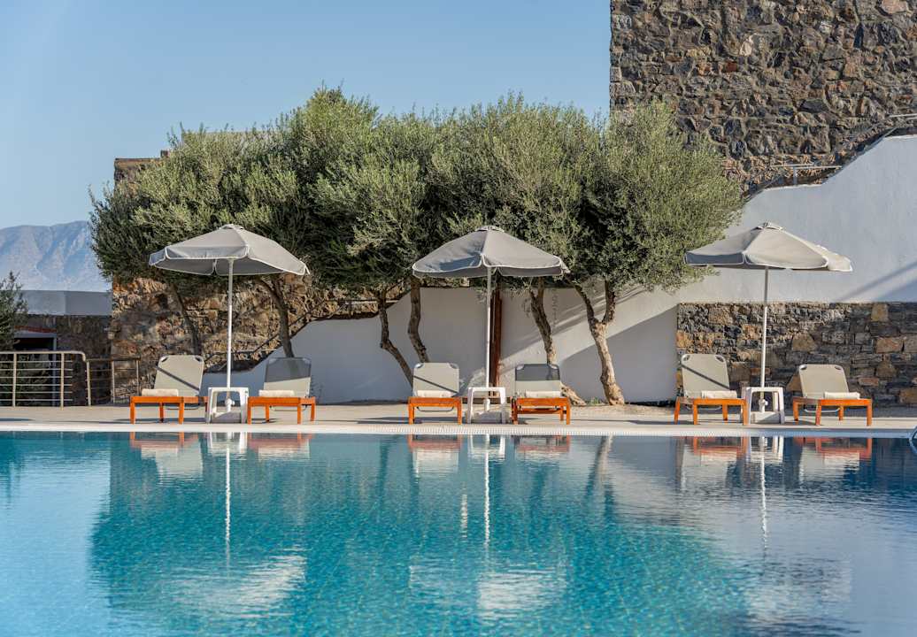 Pool Ariadne Beach Hotel