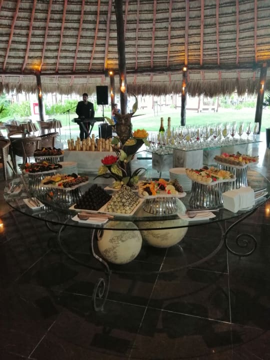 Gastro Akumal Bay Beach & Wellness Resort