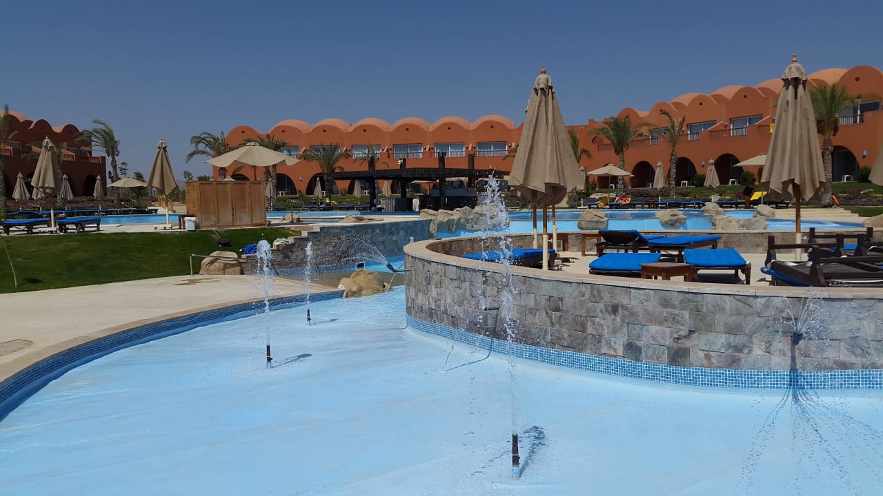 Großer Pool Novotel Marsa Alam Beach Resort