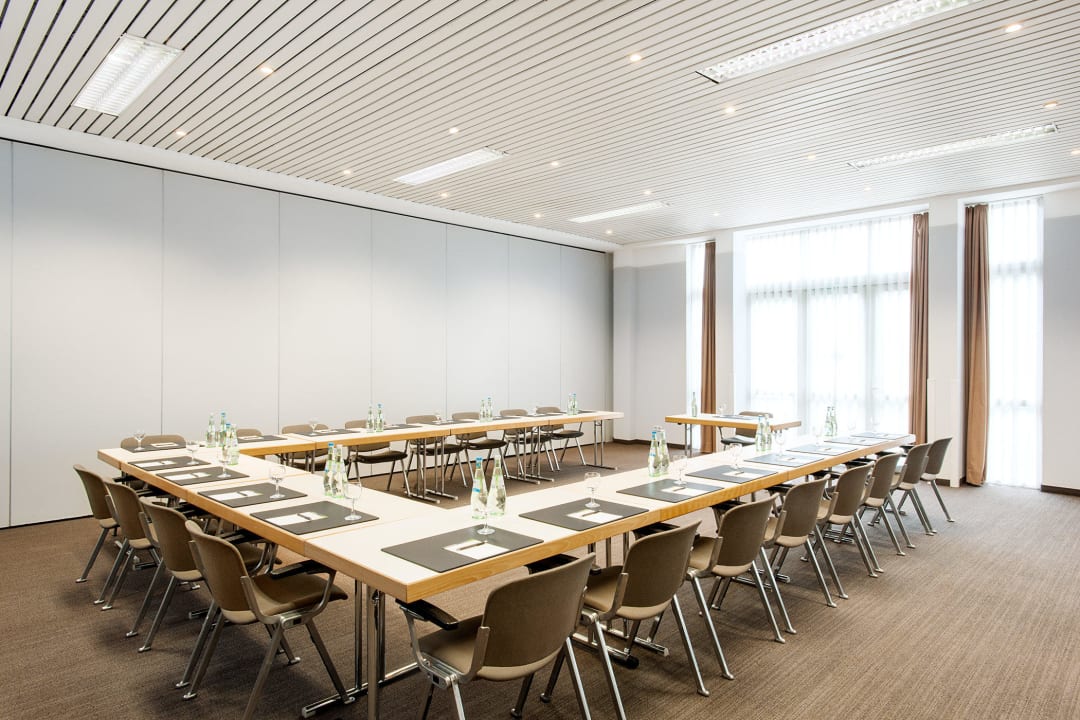 Meeting Room NH Frankfurt Airport West