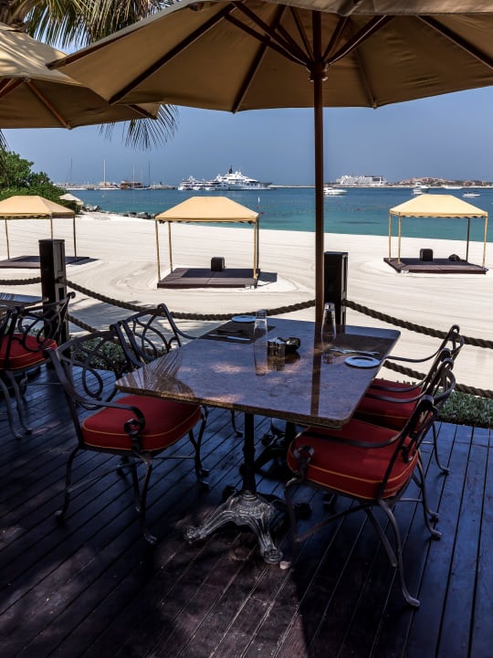 Terrasse des Grillrestaurants One&Only Royal Mirage Resort Dubai at Jumeirah Beach