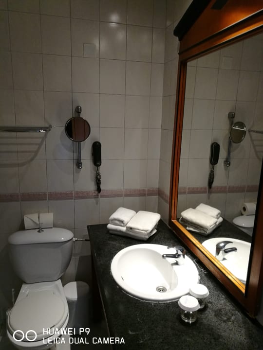 Zimmer Sandy Beach Resort