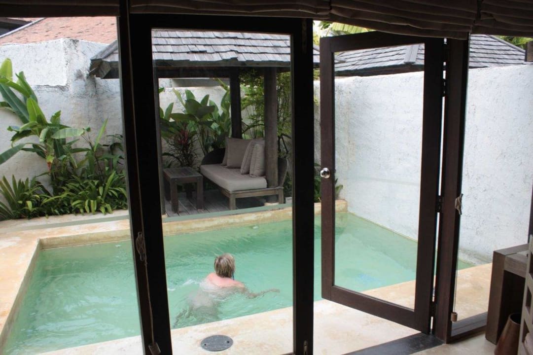 Poolblick vom Bett aus Wyndham Hua Hin Pranburi Resort & Villas