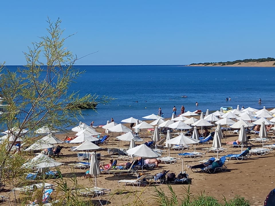 Strand Sandy Beach Resort