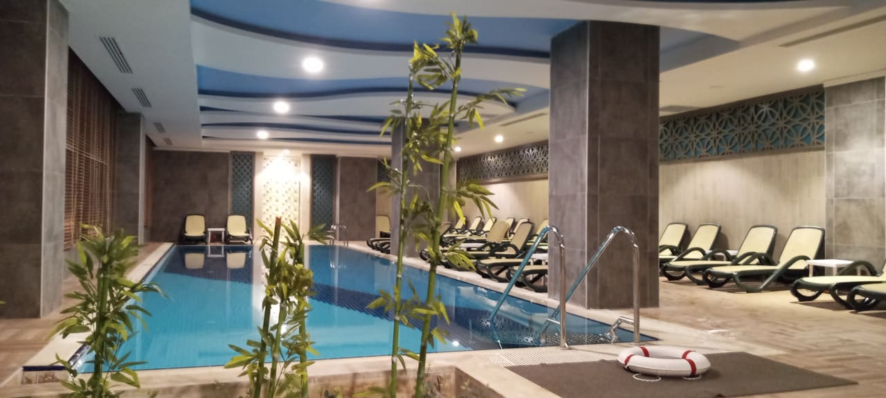 Sport & Freizeit Well Palace Side