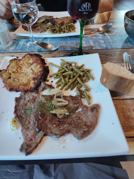 Gastro Auberge Des Hauts-Viaux