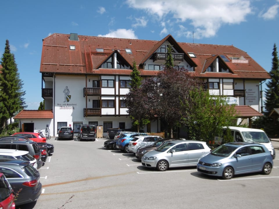 Außenansicht Vital- und Wellnesshotel Albblick