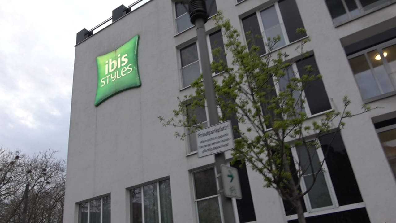 Außenansicht ibis Styles Rastatt Baden Baden