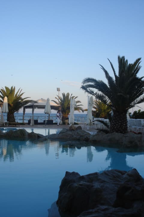 Ausblick vom Restaurant  Mediterranean Village Hotel & Spa