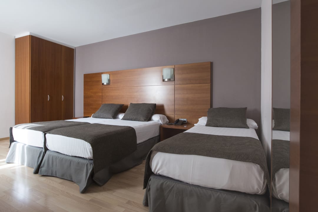 Zimmer Hotel Via Augusta