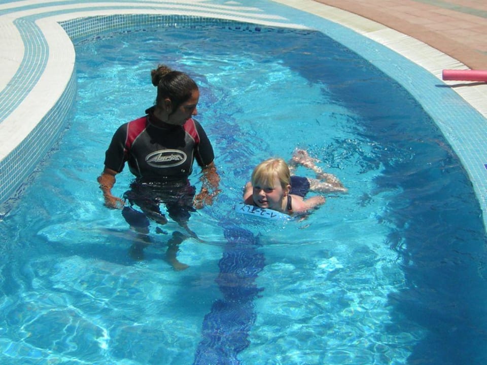 Schwimmunterricht Hotel HL Club Playa Blanca