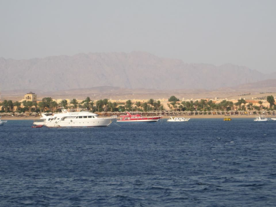 Ausblick aufs Meer vom Strand Jaz Makadi Saraya Resort