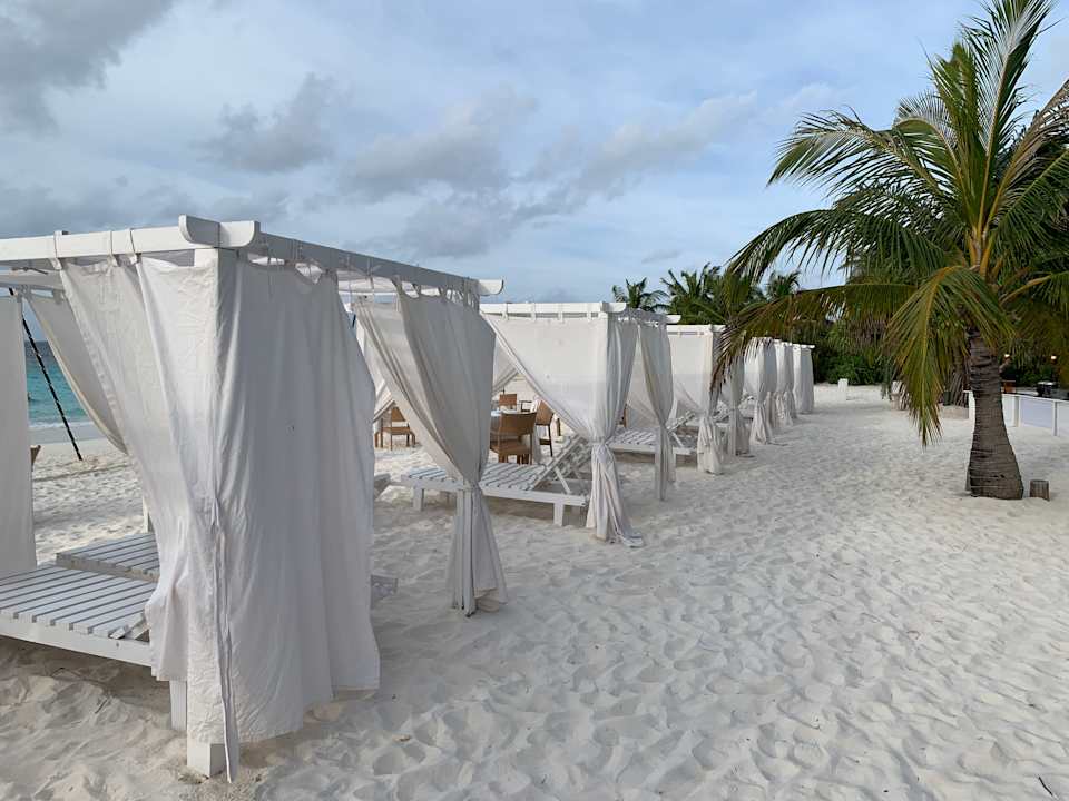 Strand Adaaran Select Meedhupparu Island Resort - Premium All Inclusive