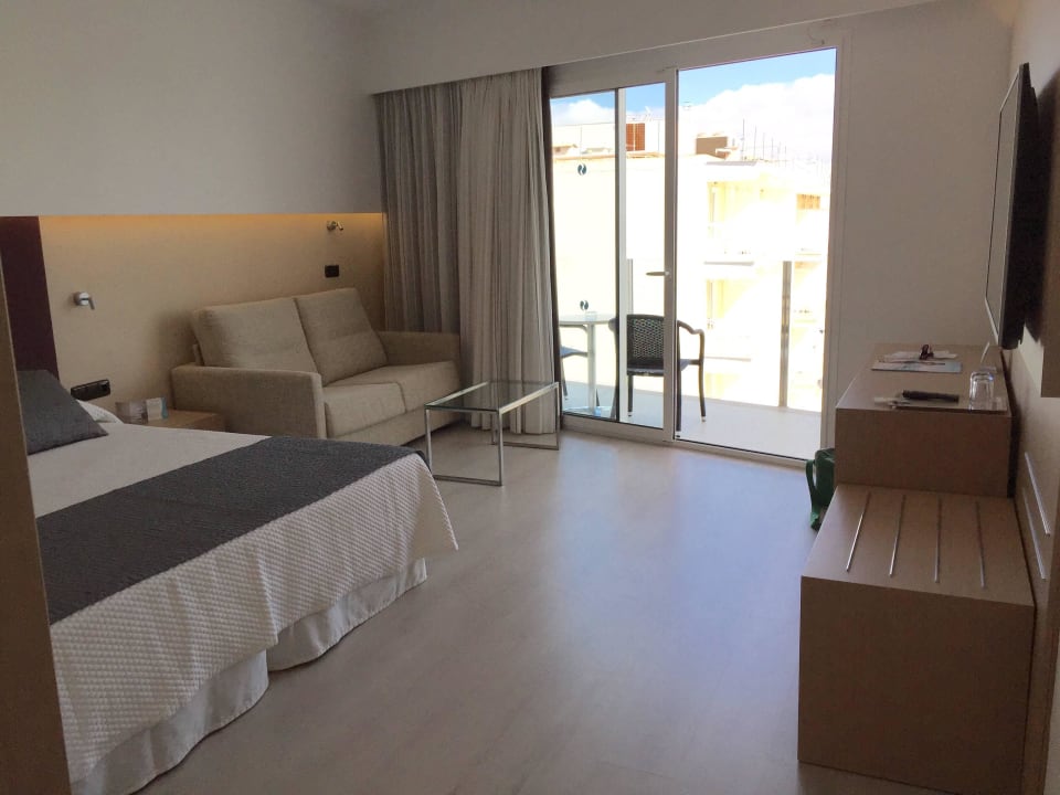 Junior Sweet CM Playa del Moro