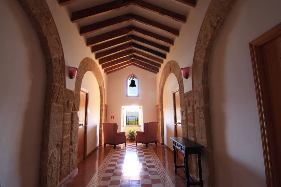 Petit Hotel Hostatgeria La Victoria Petit Hotel Hostatgeria La Victoria