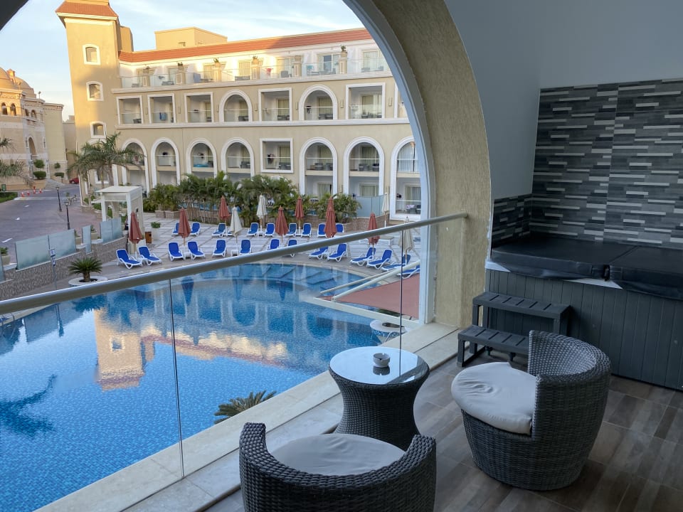 Zimmer Kaisol Romance Resort