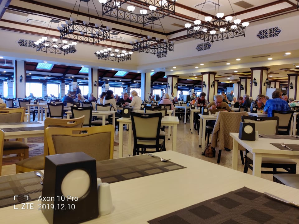 Gastro Salamis Bay Conti Resort Hotel & Casino