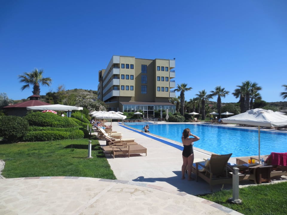 Poolanlage Hotel Babaylon