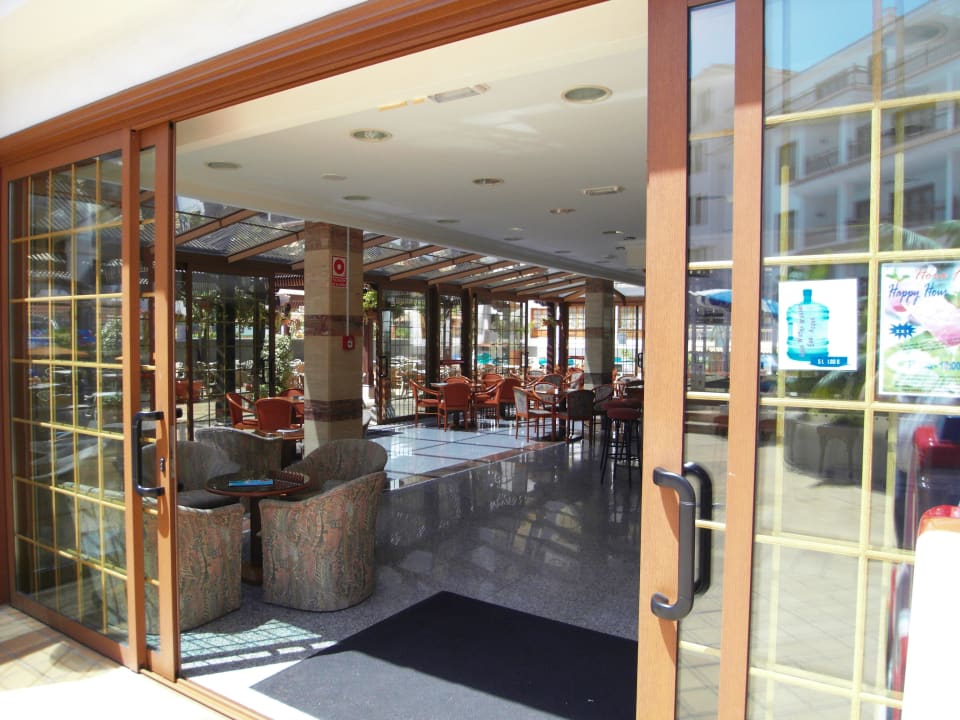 Bar und Restaurantbereich Apartamentos Casablanca