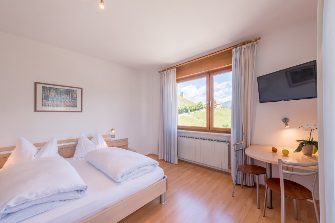 Zimmer Residence Garni Hotel Vineus