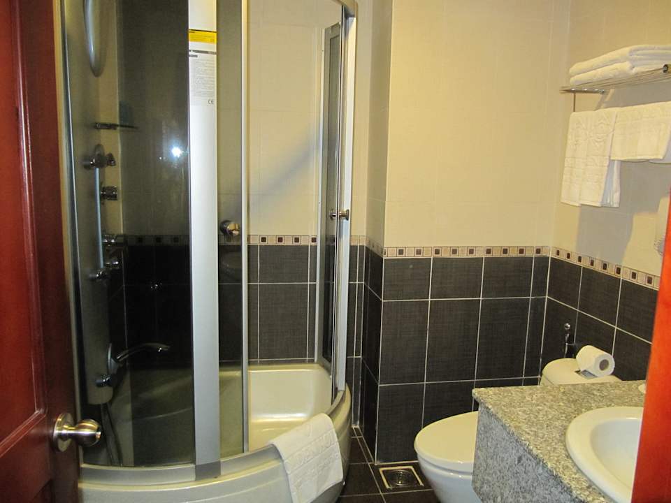 Badezimmer Hotel Golden Central Saigon