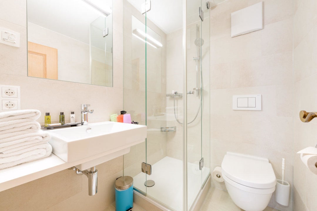 Bad - Kuschelsuite Hotel Lün