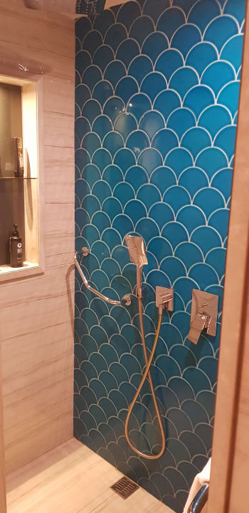 Zimmer Acanthus Cennet Barut Collection