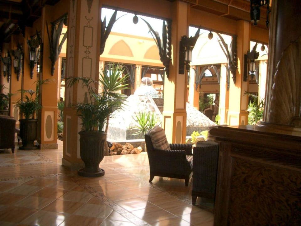 Lobby Garopa Hotel Riu Funana