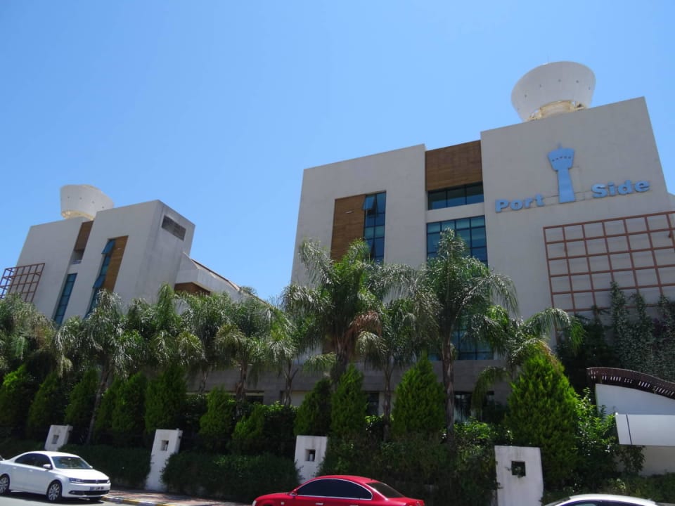 Hotel bei Tag  Port Side Resort Hotel