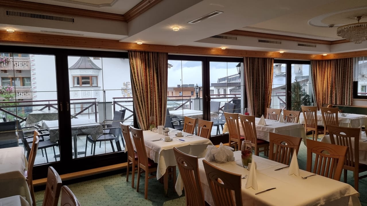 Gastro Hotel Garni Alpenruh-Micheluzzi