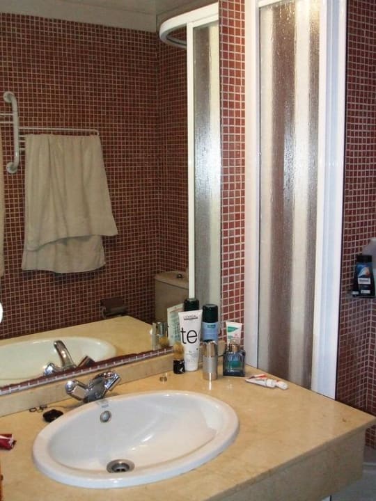 Bad mit Dusche Hotel Ibo Alfaro