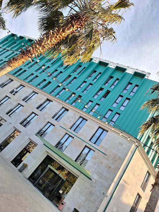 Außenansicht Kutaisi Inn