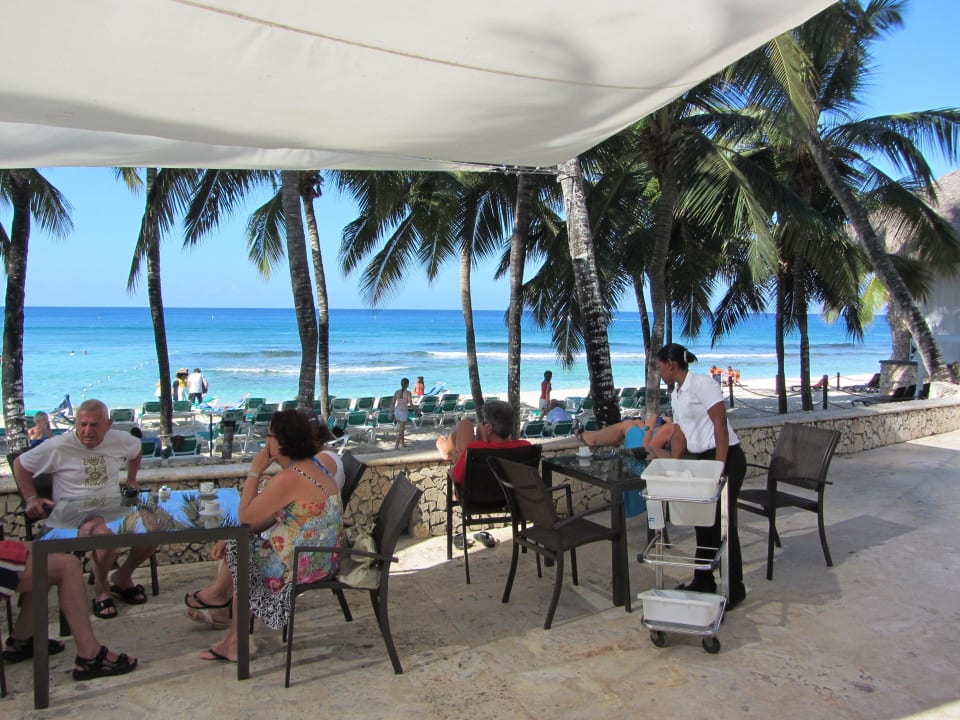 Bar am Hauptrestaurant Hotel Viva Dominicus Beach by Wyndham - All Inclusive Resort