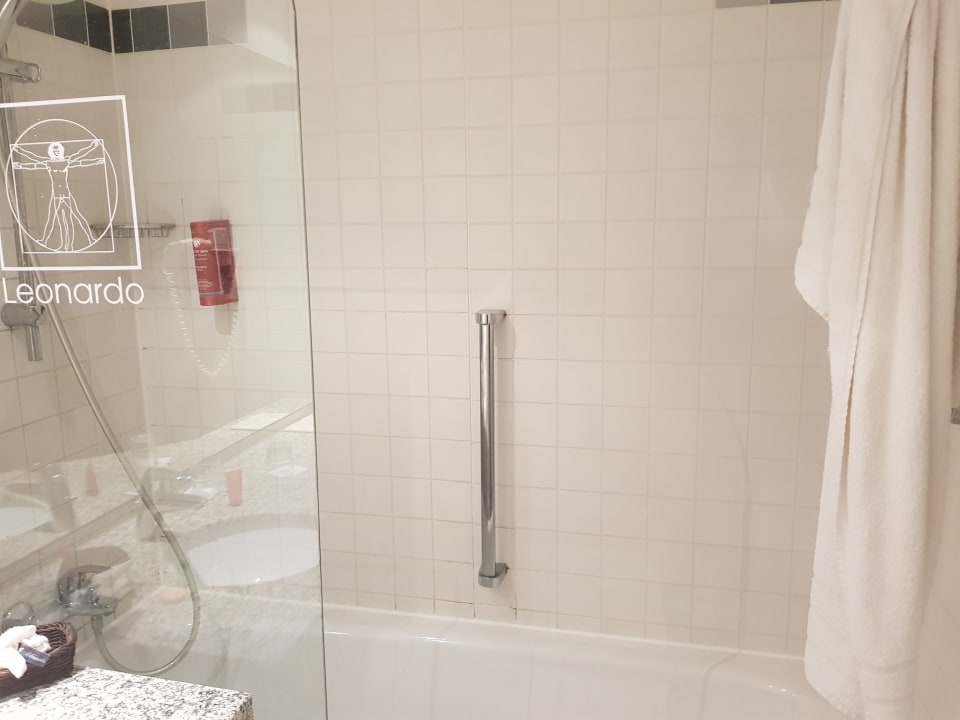 Zimmer Leonardo Hotel Köln Bonn Airport