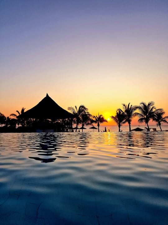 Pool Royal Zanzibar Beach Resort