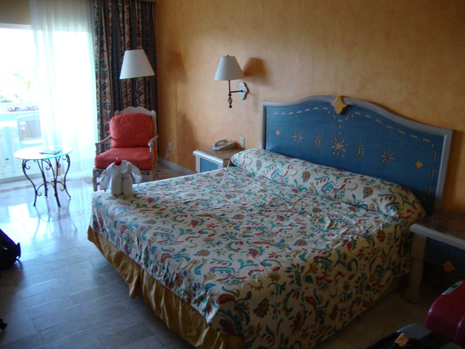Zimmer im karibischen Stil Iberostar Waves Paraiso del Mar