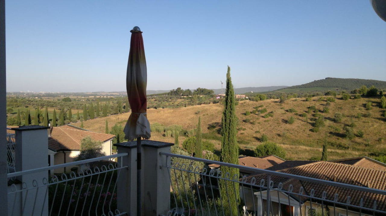 Blick von der Zimmerterrasse Il Pelagone Hotel & Golf Resort Toscana