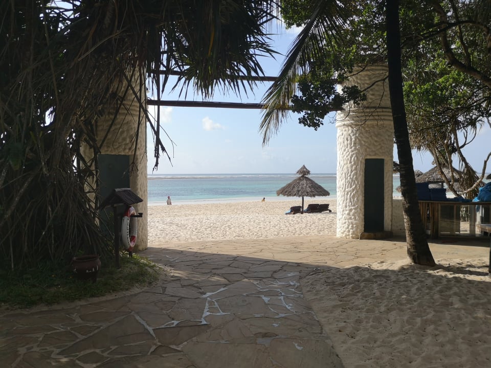 Strand Hotel Southern Palms Beach Resort