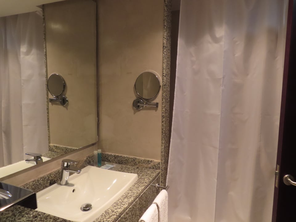 Zimmer Hipotels Mediterraneo