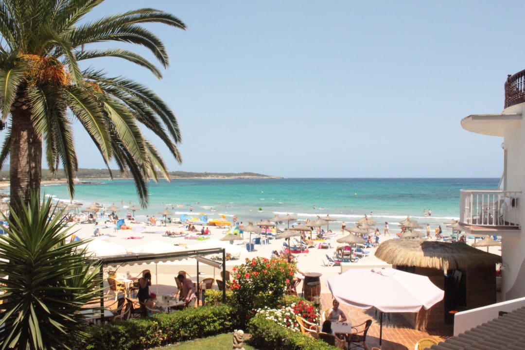 Nur ein paar Schritte vom Meer entfernt Hotel Club S'Illot