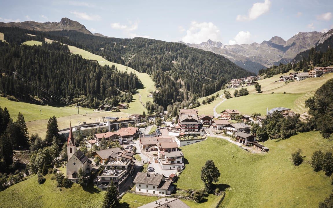Außenansicht Hotel Schölzhorn
