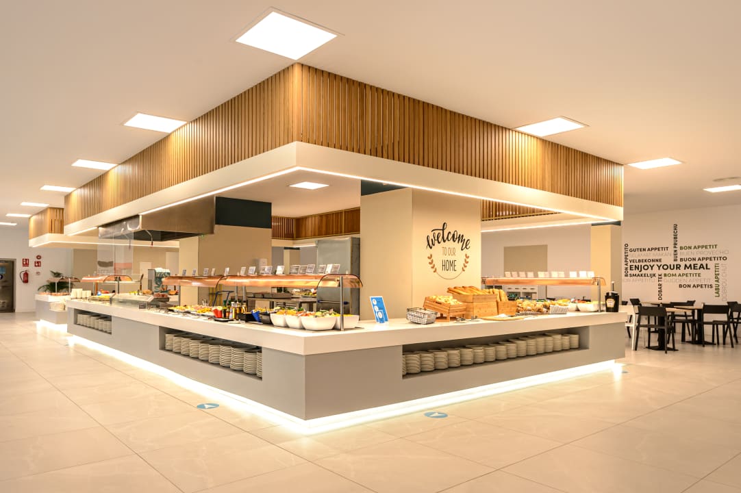 Gastro Hotel Vibra Beverly Playa