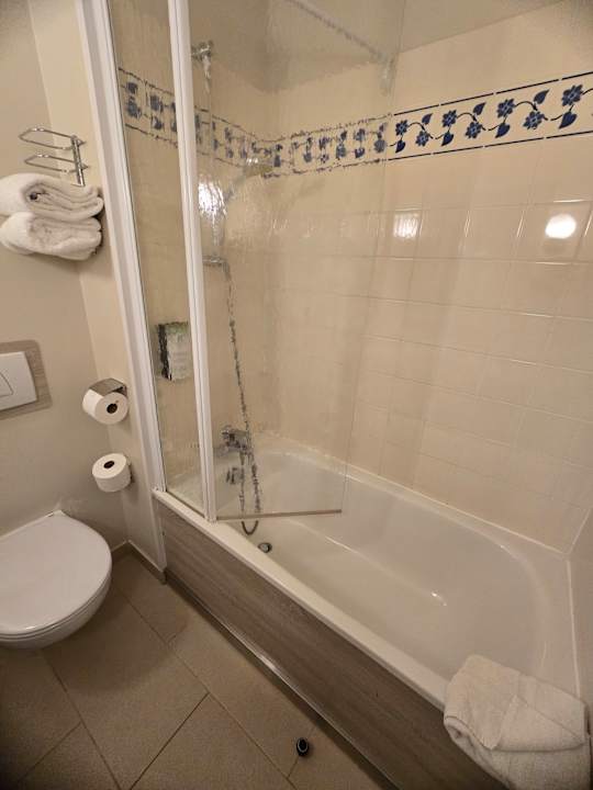 Zimmer Campanile Val de France