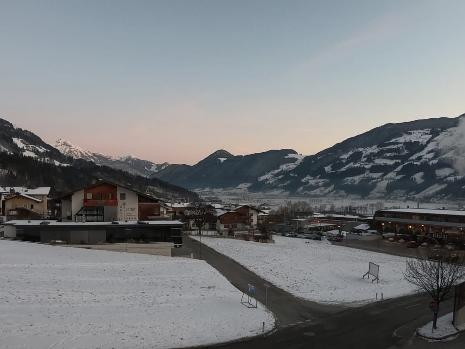 Ausblick Hotel Landhaus Zillertal