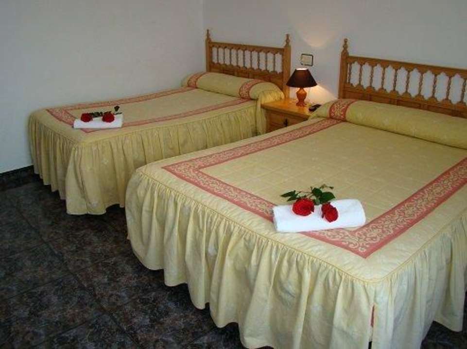 Triple Hostal San Roque